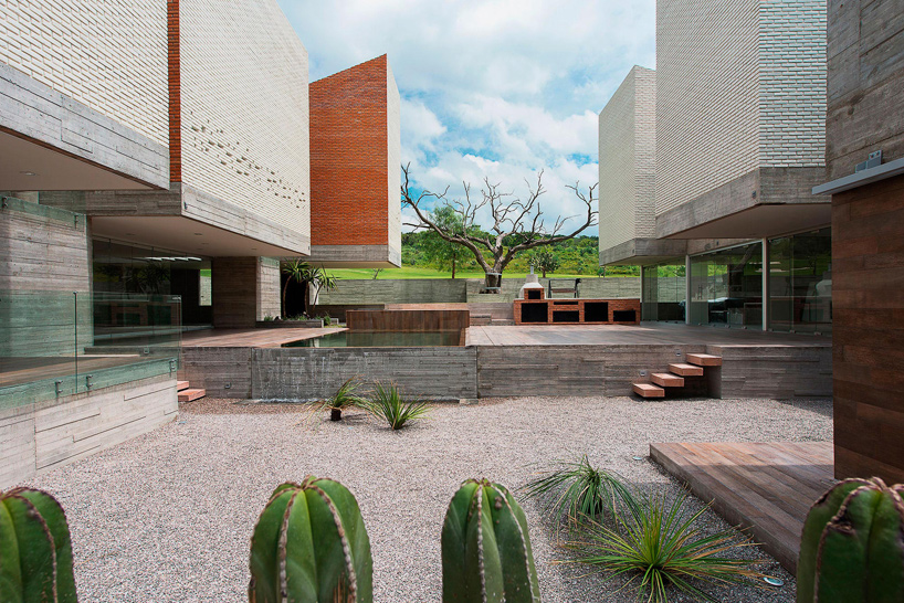 mavarq marco velazquez casa datri dasa house mexico designboom