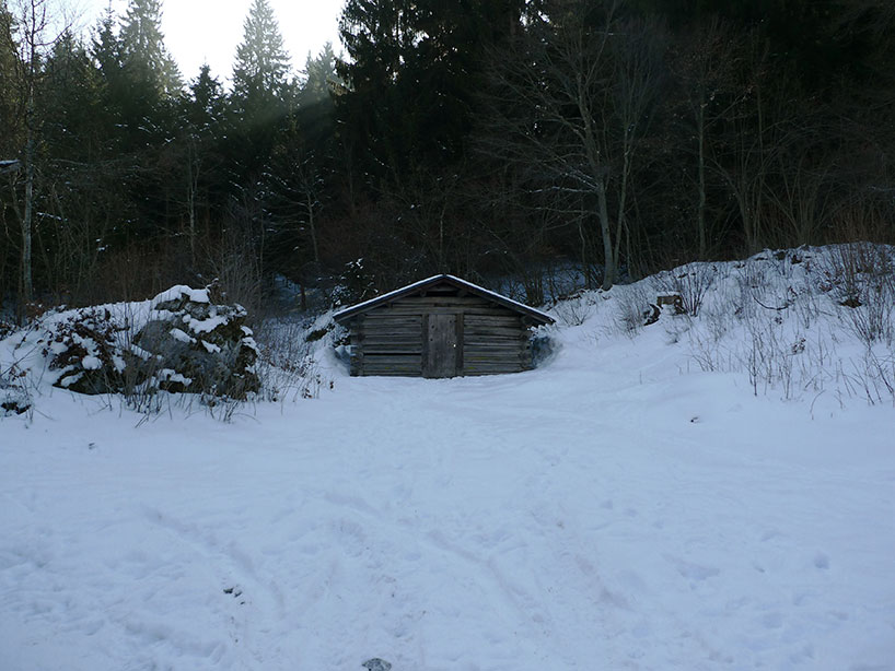 nickisch sano walder preserve the refugi lieptgas in concrete