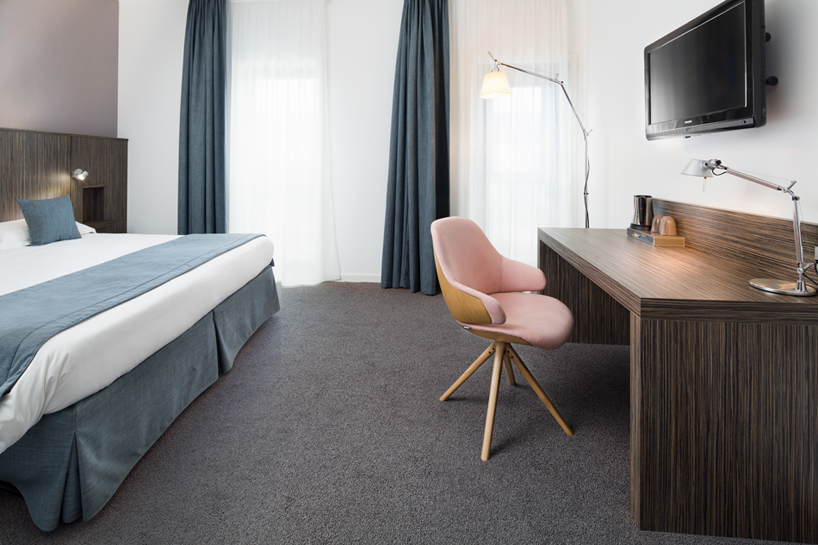 noe duchaufour lawrance ciel chair tabisso designboom