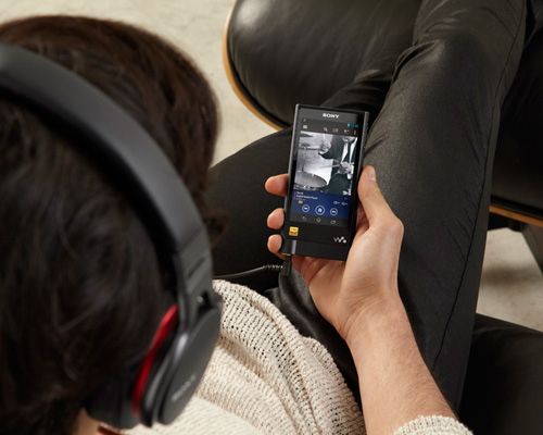wireless sony walkman NW-ZX2 stores over 1700 hi-res audio files