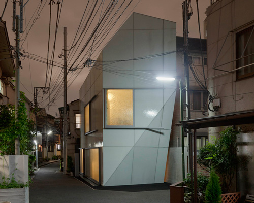 wiel arets architects wraps A' house in tokyo with dual skin