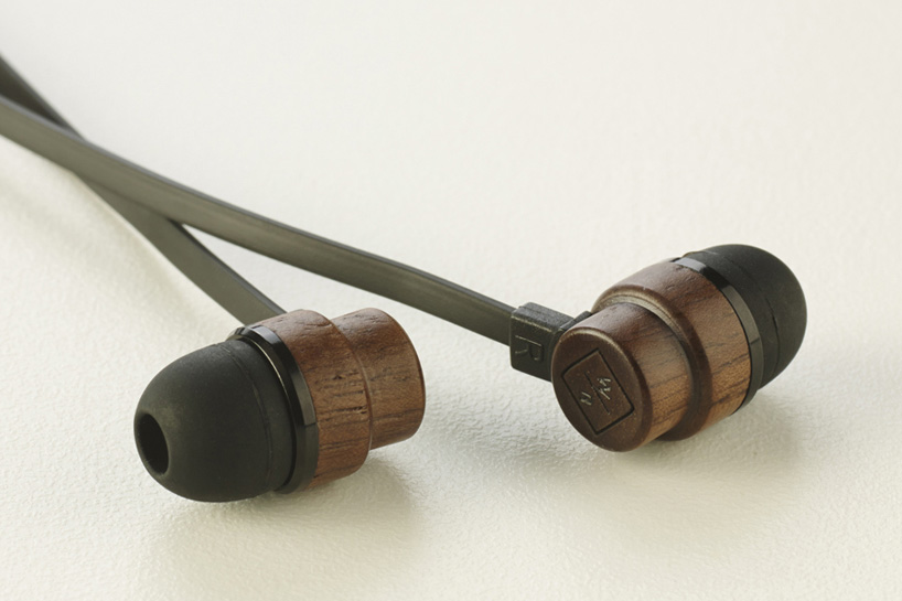 Wooden earphones 2025