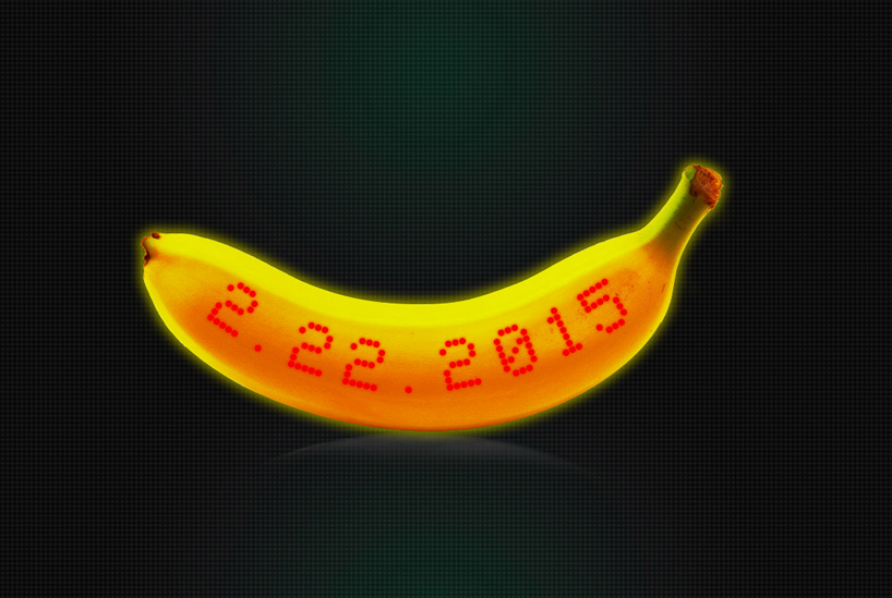 DOLE-wearable-banana-designboom04