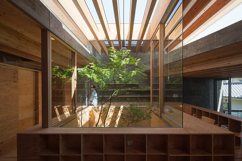 UID architects constructs concrete-shelled shrimp residence