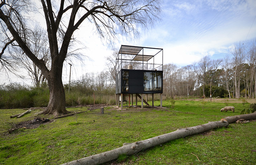 atot arquitectos constructs the delta cabin near buenos aires