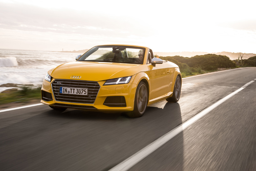 test drive of AUDI TT and TTS roadsters on the island of mallorca