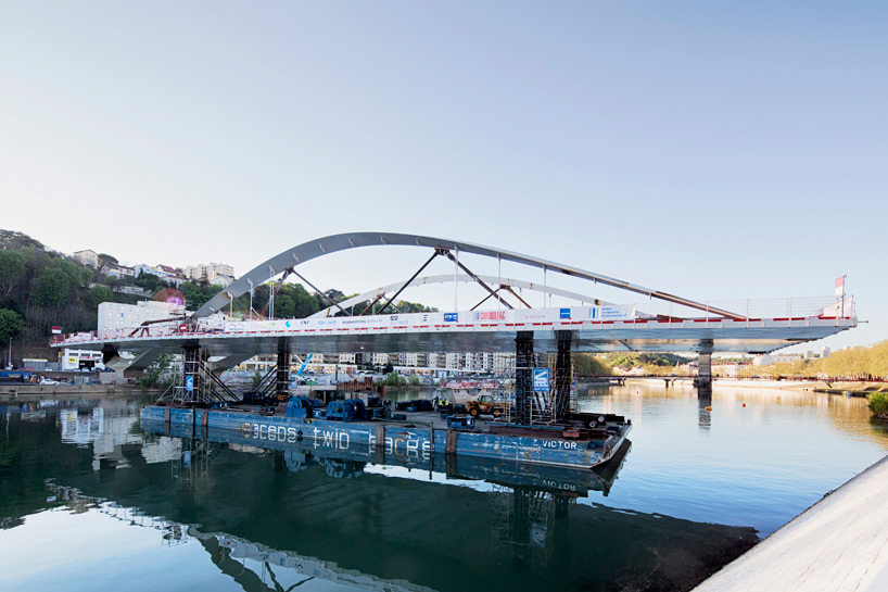 explorations architecture schuman bridge lyon france designboom