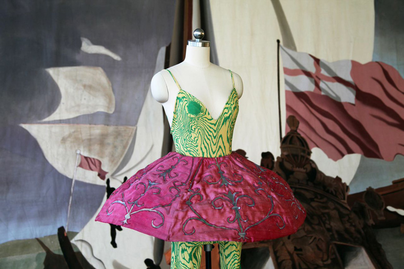 making art dance mana glass gallery