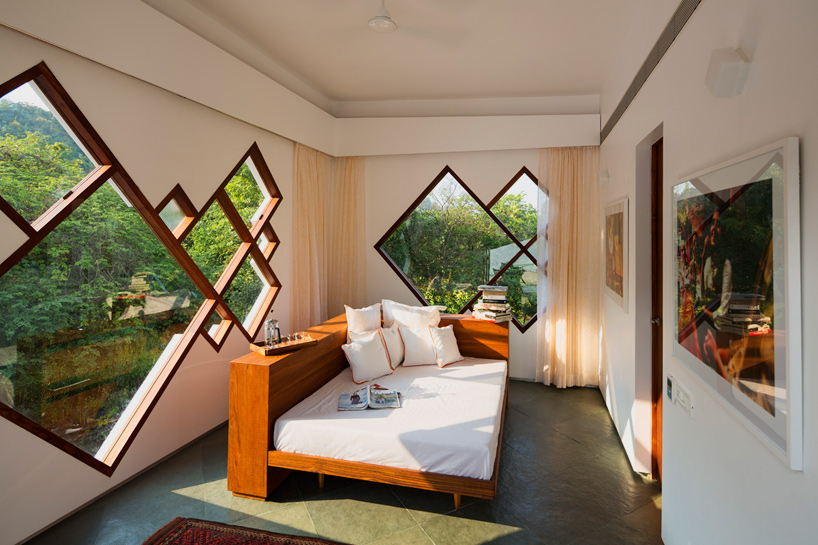 note-d tomoe villas alibag india designboom