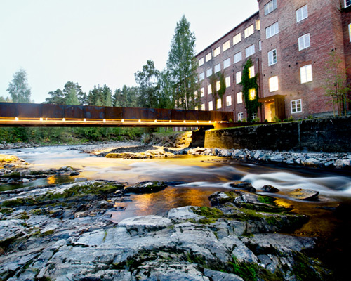 CTRL+N connects past and present with corten steel pedestrian bridge