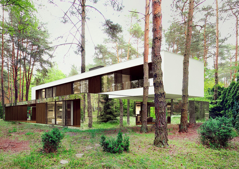reform architekt marcin tomaszewski refelctive mirror izabelin house 2 designboom