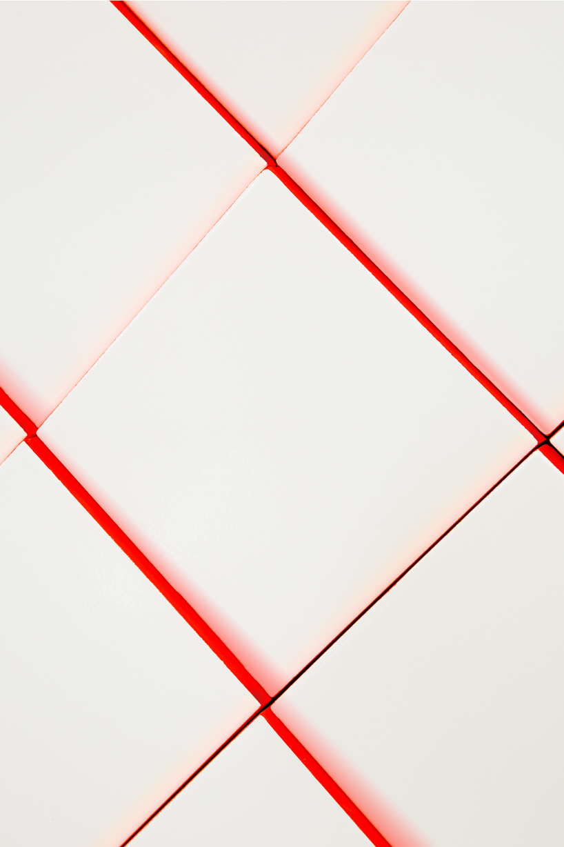 scales-tiles-mut-design-peronda-harmony-cevisama-designboom03