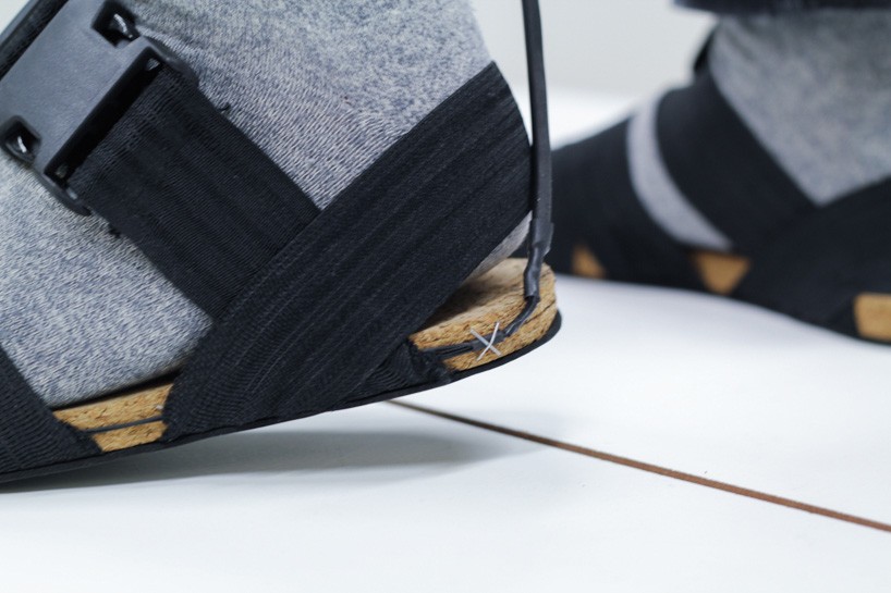 stellvertreter-shoes-designboom03