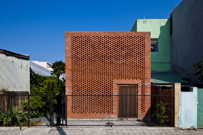 tropical space brick termitary house da nang city vietnam designboom