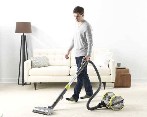 vax air revolve vacuum rolls and flips to provide 360° maneuverability