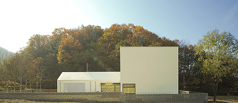 100 A crafts the w house as a blank canvas marked by time