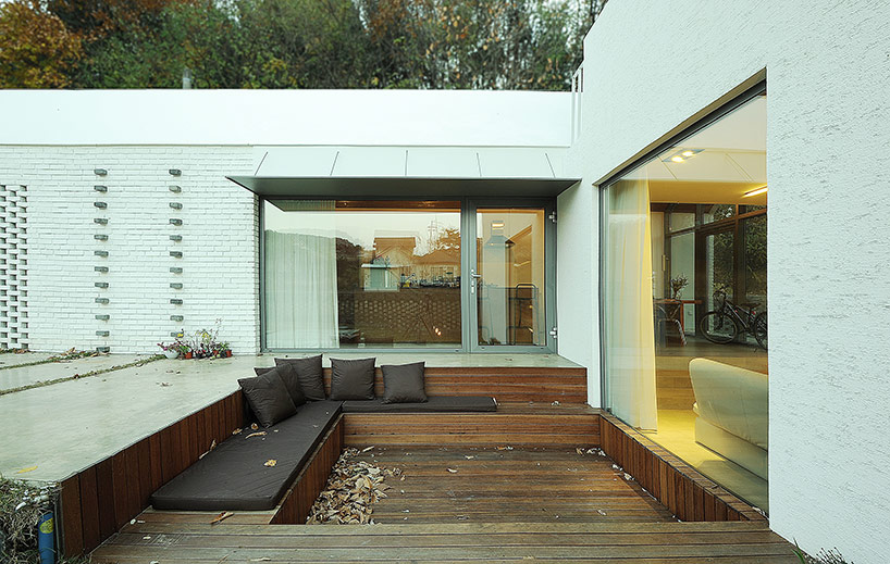 100 A crafts the w house as a blank canvas marked by time