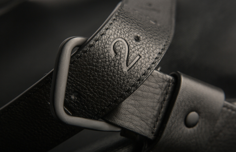 HiSmart-bag-wearable-technology-designboom09