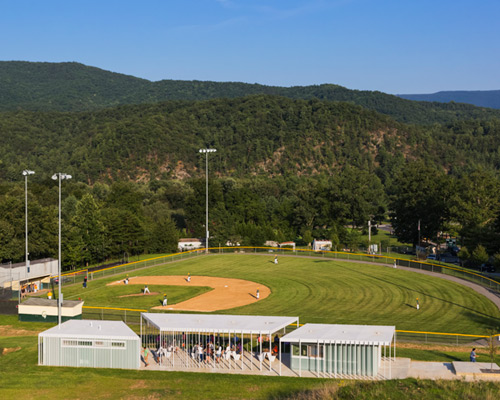 design/buildLAB completes a prefabricated baseball pavilion in virginia