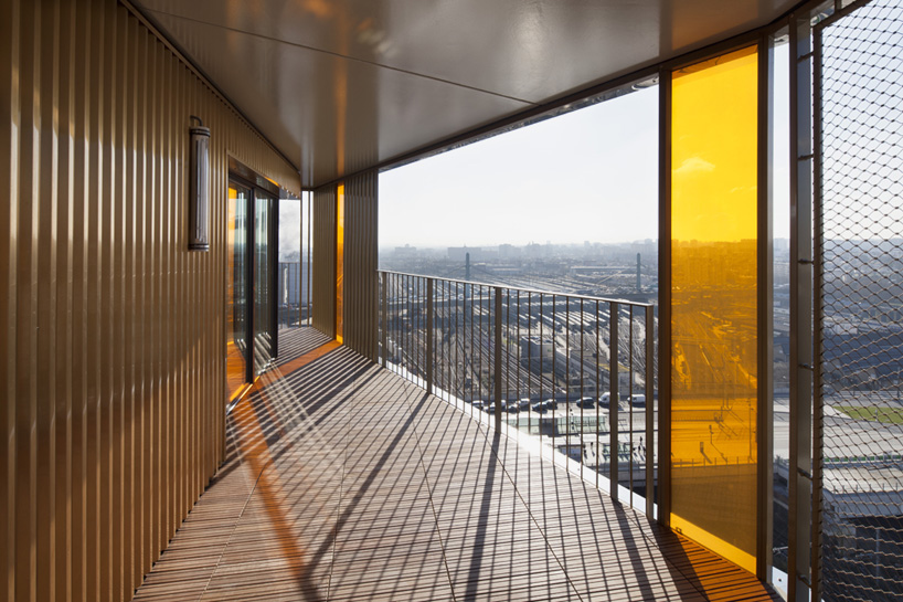 hamonic masson comte vollenweider housing in paris designboom