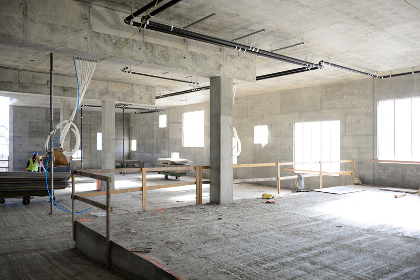iowa university topping out steven holl architects designboom