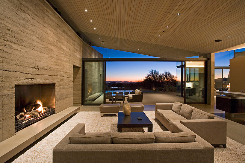 kendle design collaborative casts the desert wing house