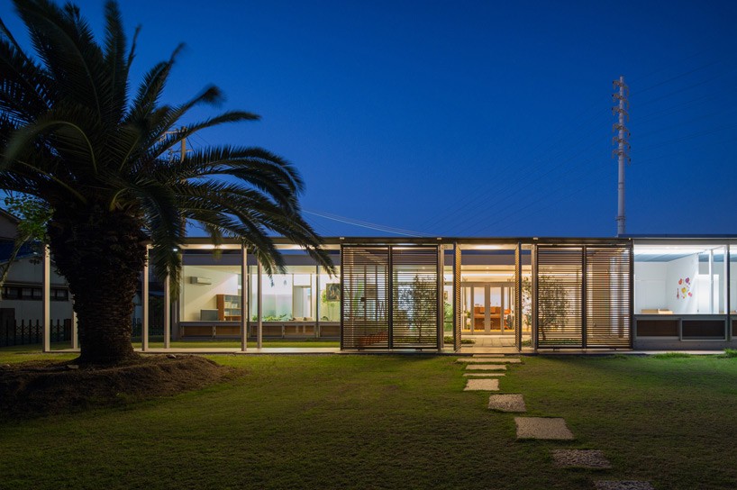 3 kids 2 dogs and the jungle osamu morishita architect japan