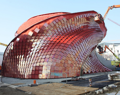 daniel libeskind's dynamic twisting vanke pavilion nearing completion