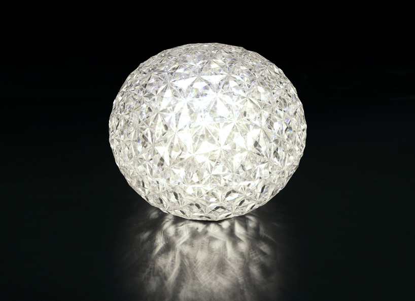 tokujin yoshioka planet kartell