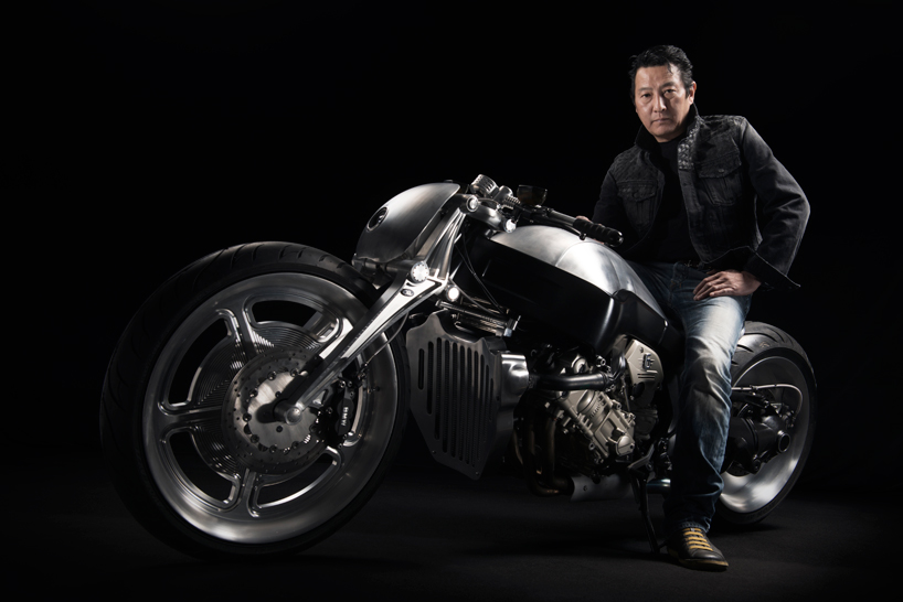 BMW motorrad japan ignite straight six customizes K1600 GTL motorcycle