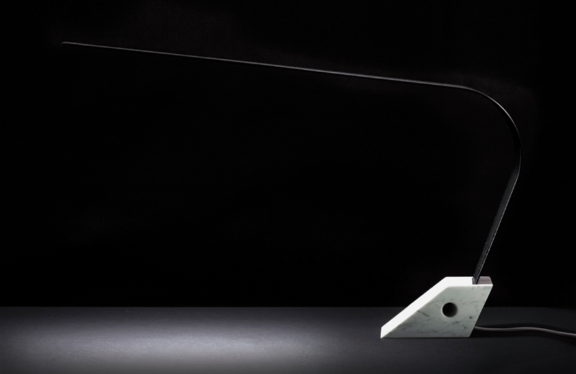 TRED-C7OLED-light-designboom03