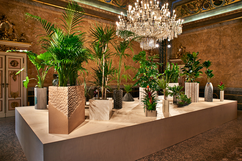 caesarstone-movements-philippe-malouin-designboom03