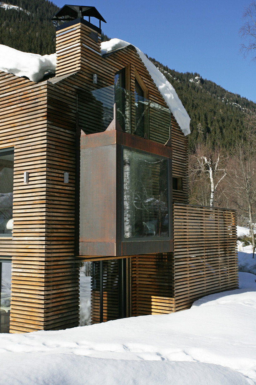 chalet piolet chevallier architectes designboom