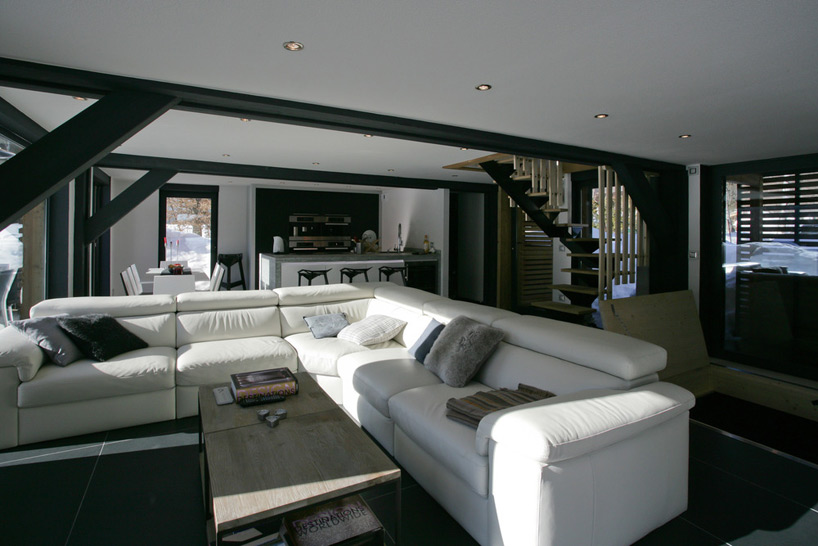 chalet piolet chevallier architectes designboom