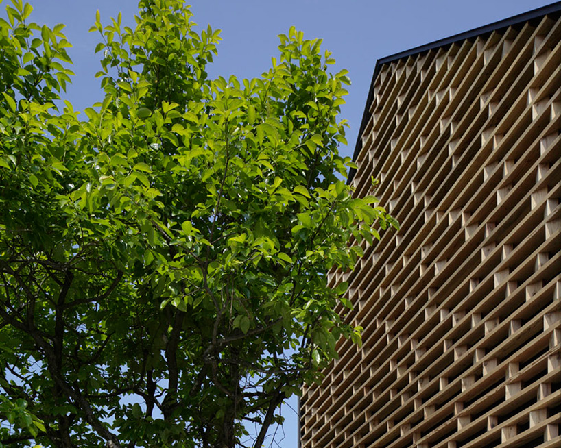 house in kaga AE5 architects designboom