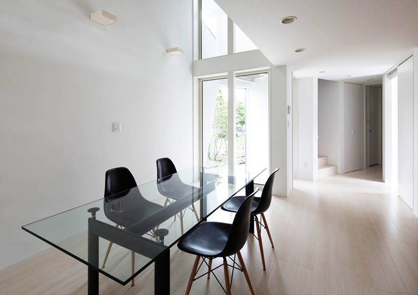 house in kaga AE5 architects designboom