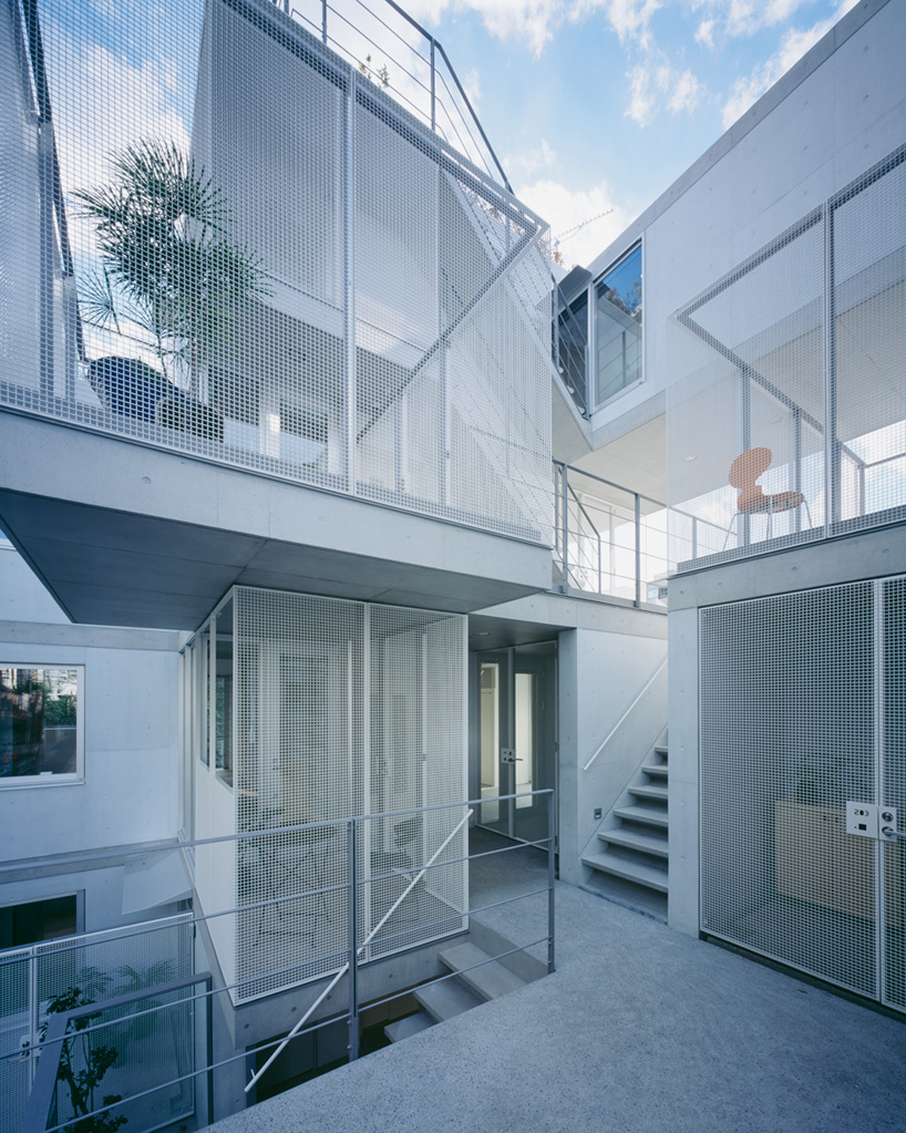 salhaus apartment in nishiazabu japan designboom
