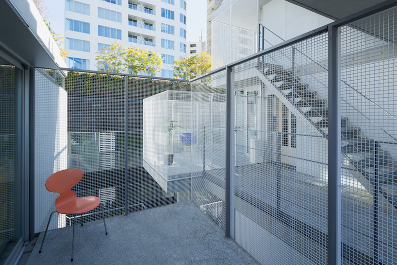 salhaus apartment in nishiazabu japan designboom