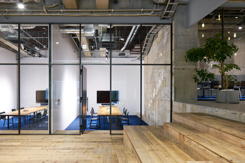 tarafu-architects-akqa-office-designboom-02
