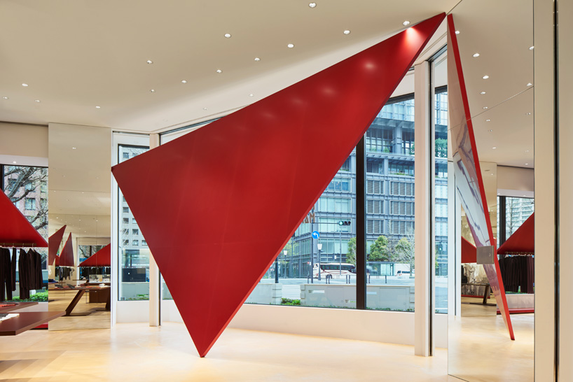 tokujin yoshioka issey miyake marunouchi store moroso brook stool designboom