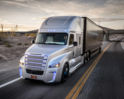 autonomous freightliner inspiration truck introduced to the US roads