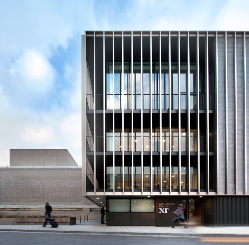 haworth-tompkins-national-theatre-renovation-london-designboom-02