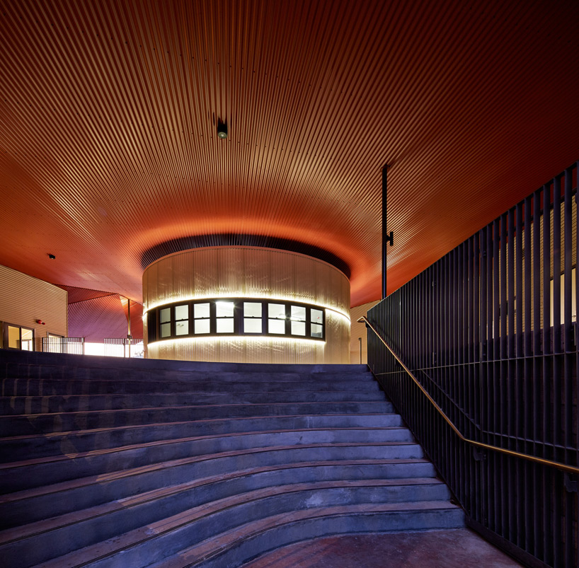 iph-architects-walumba-elders-centre-designboom-02