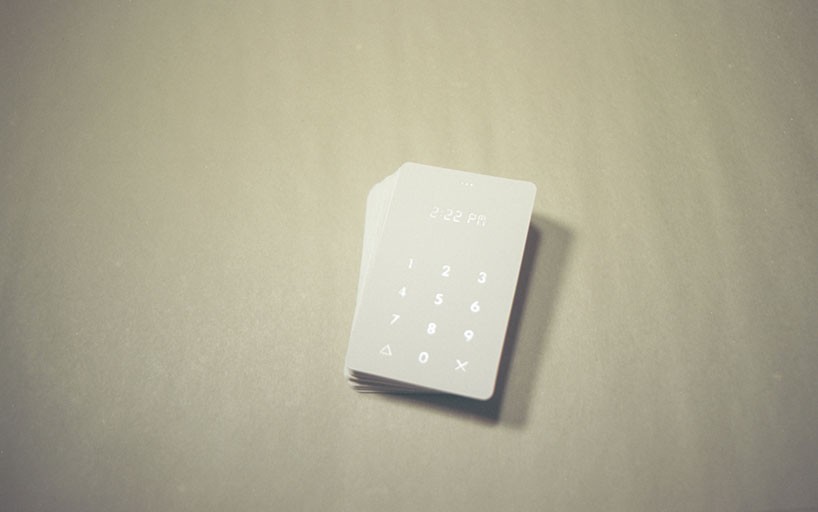 light-the-phone-designboom-08