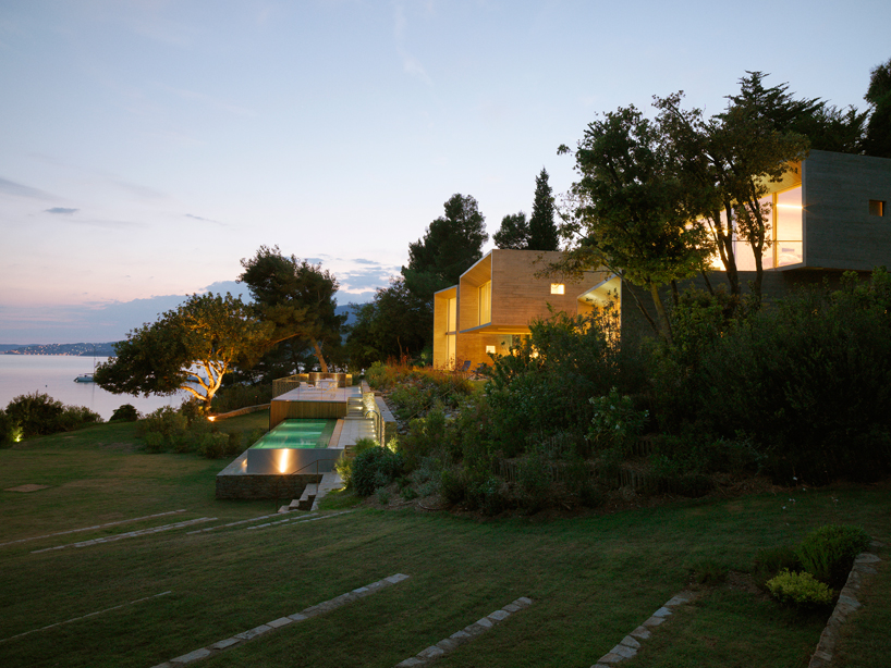maison-le-cap-pascal-grasso-architects-france-designboom-02