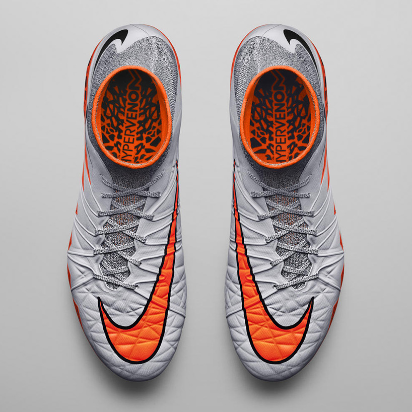 nike hypervenom ball