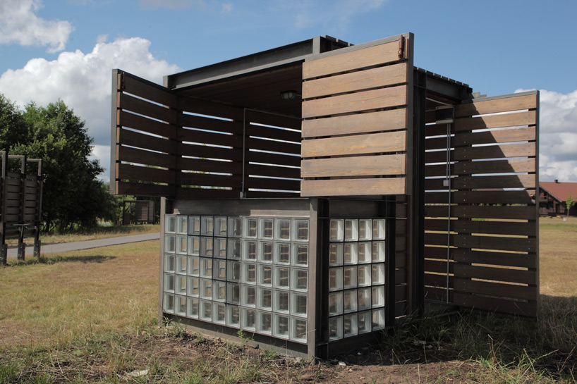 outdoor-furniture-konakovo-river-club-peter-kostelov-designboom-02