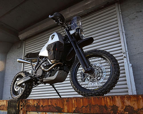 rev'it #95 motorcycle takes on any corner with the help of all wheel drive