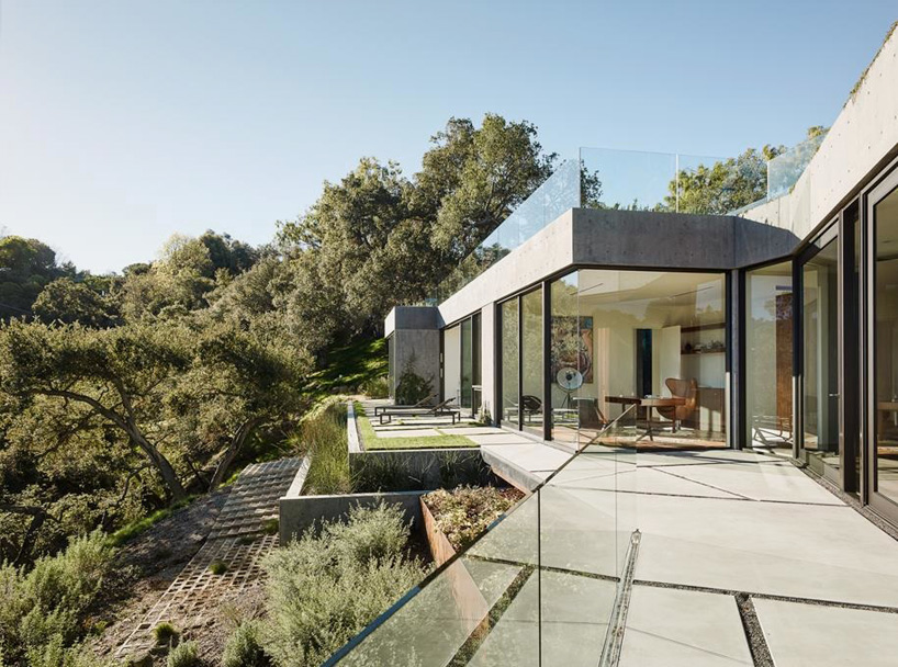 walker workshop oak pass main house beverly hills california designboom