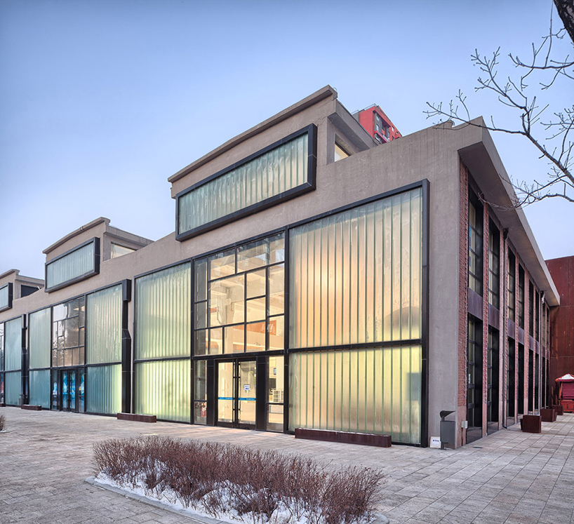 chiasmus-diesel-changchun-offices-designboom-02